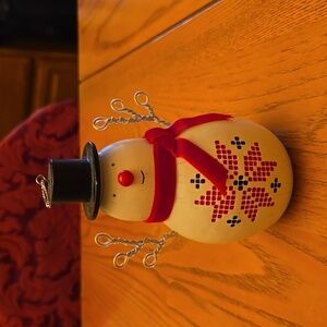 Country style Ceramic snowman Christmas ornament